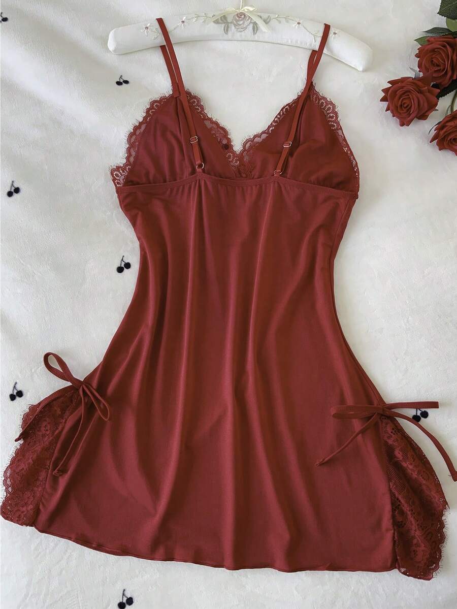 Sexy Bow Halter Nightdress Backless Lace Lingerie Deep V Sleepwear Floral Lace Contrast Slim Fit Slit Nightgown Bridal Honeymoon Pajamas