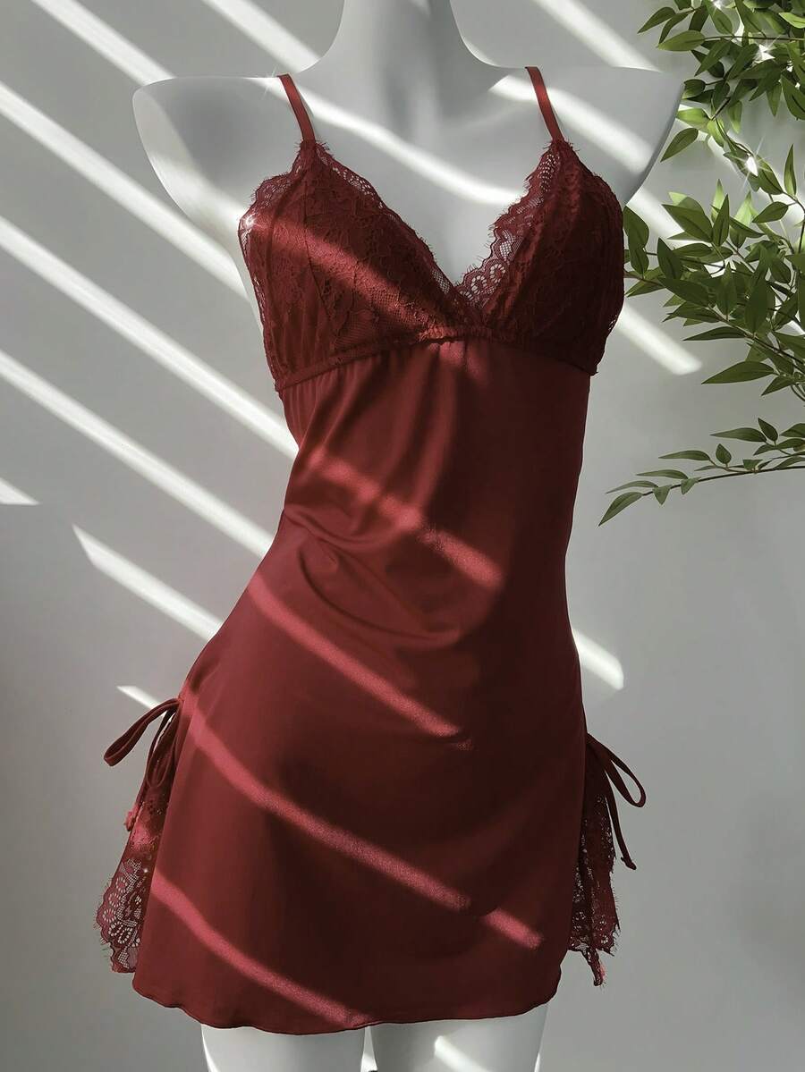Sexy Bow Halter Nightdress Backless Lace Lingerie Deep V Sleepwear Floral Lace Contrast Slim Fit Slit Nightgown Bridal Honeymoon Pajamas