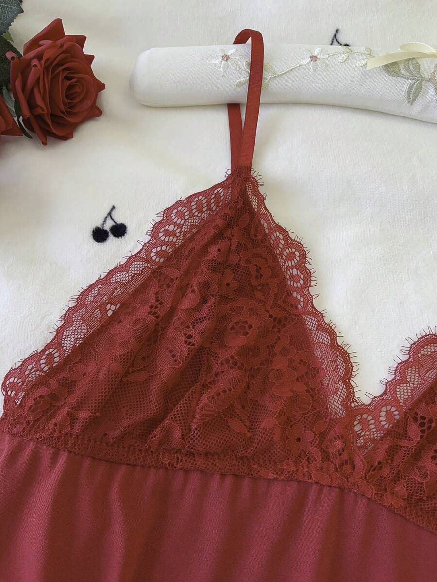Sexy Bow Halter Nightdress Backless Lace Lingerie Deep V Sleepwear Floral Lace Contrast Slim Fit Slit Nightgown Bridal Honeymoon Pajamas